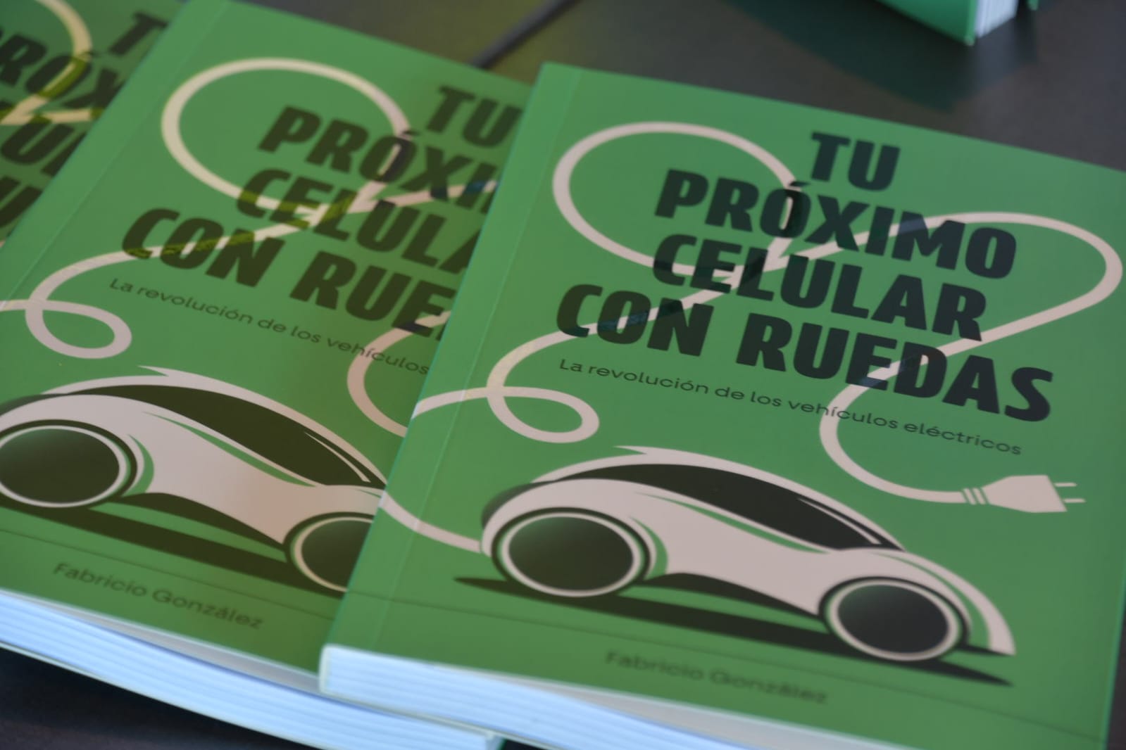 Tu próximo celular con ruedas: la revolución de los vehículos eléctricos