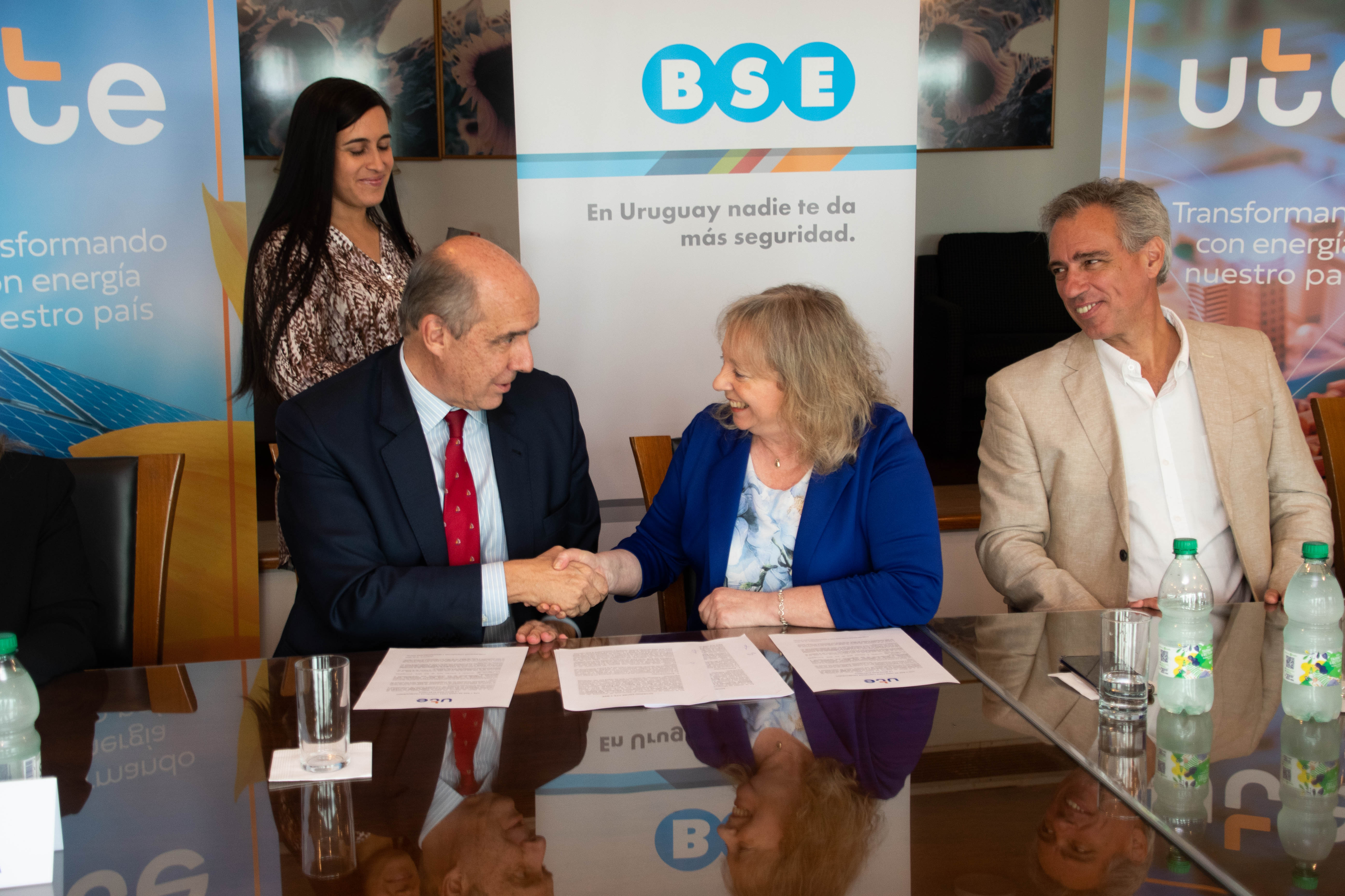 UTE y el Banco de Seguros del Estado (BSE) suscribieron un convenio 