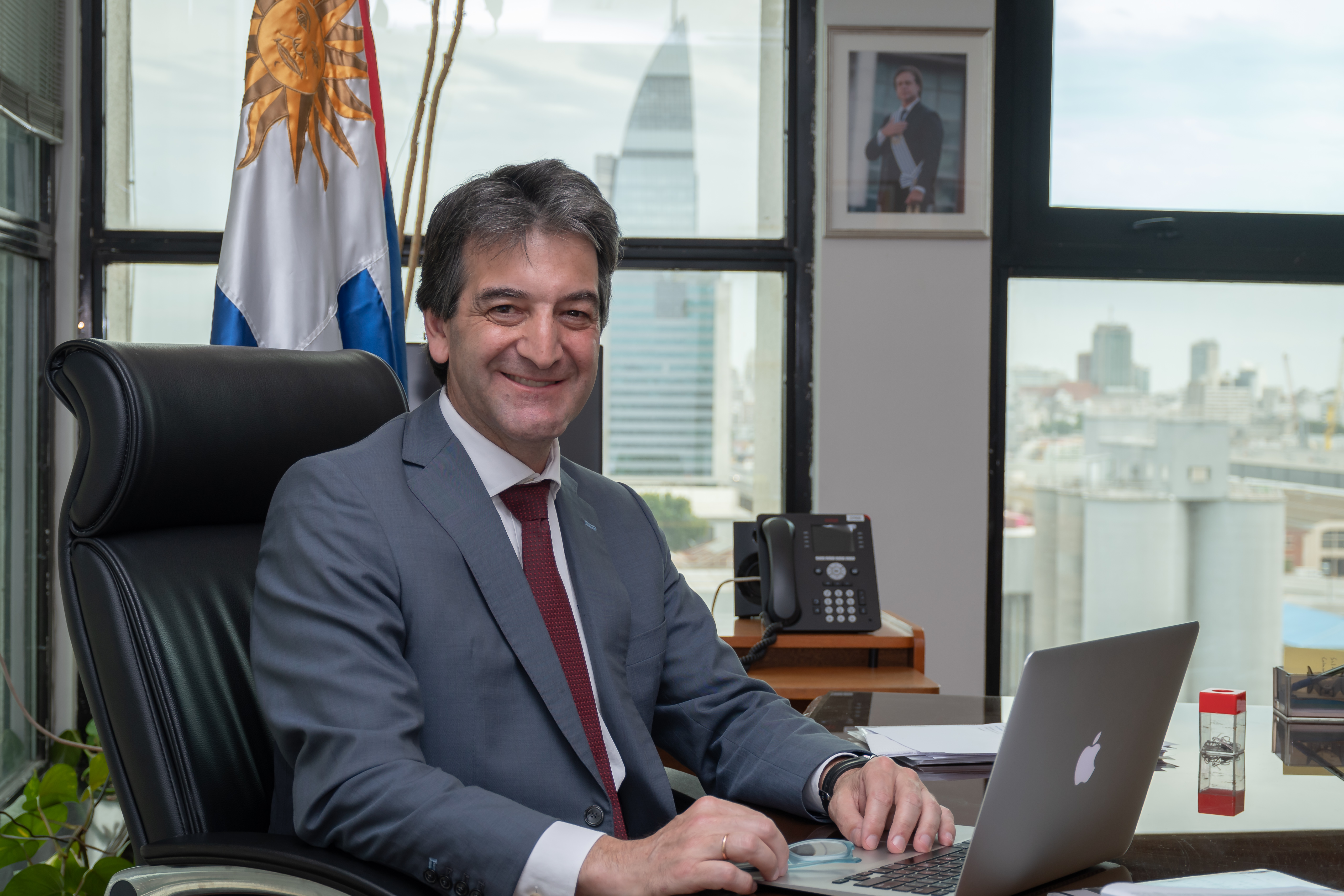 Dr. Pablo Ferrari asumió como nuevo Vicepresidente de UTE