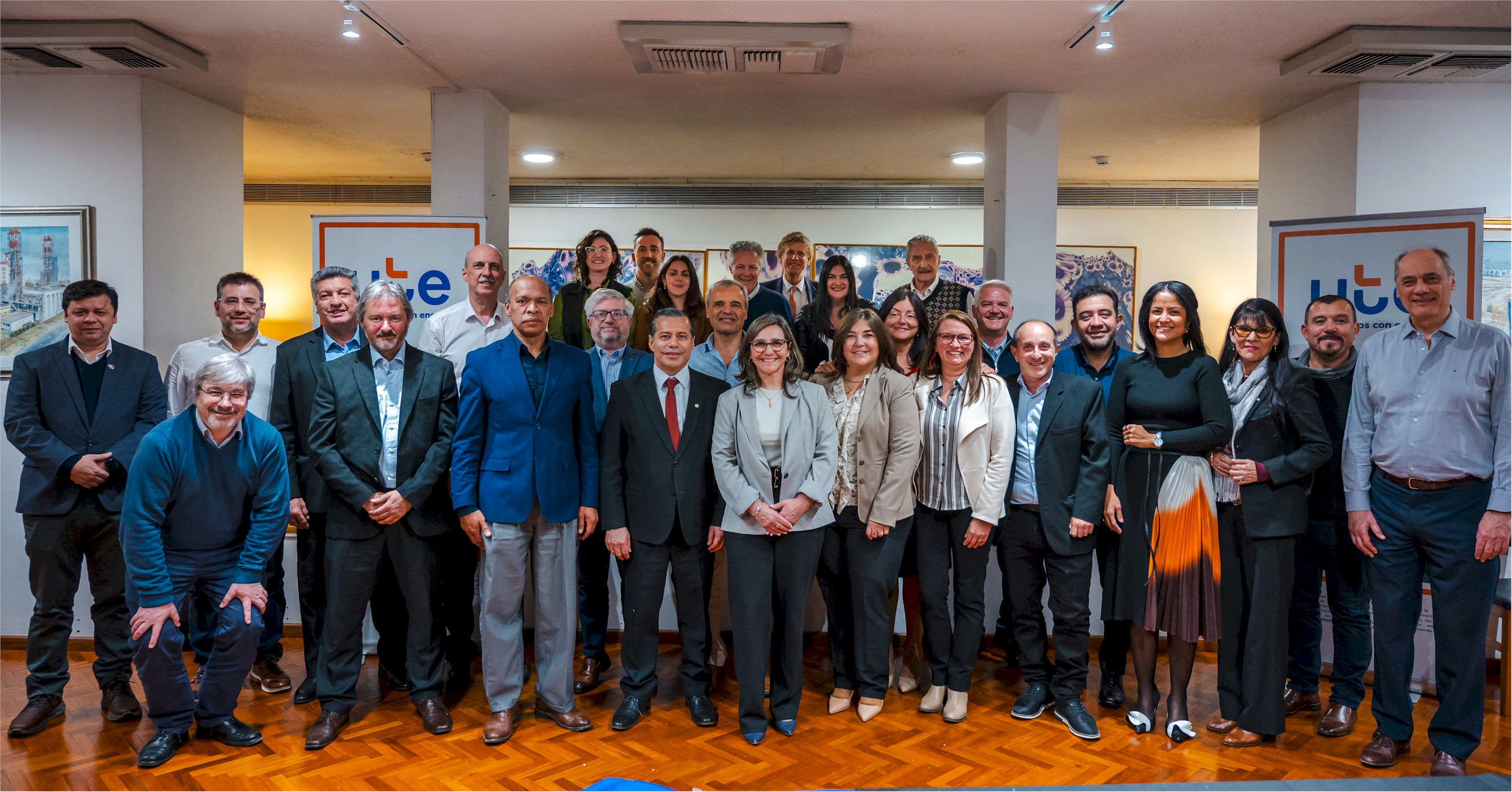 El V Simposio CIER cerró en Montevideo con una mirada hacia las redes y ciudades del futuro