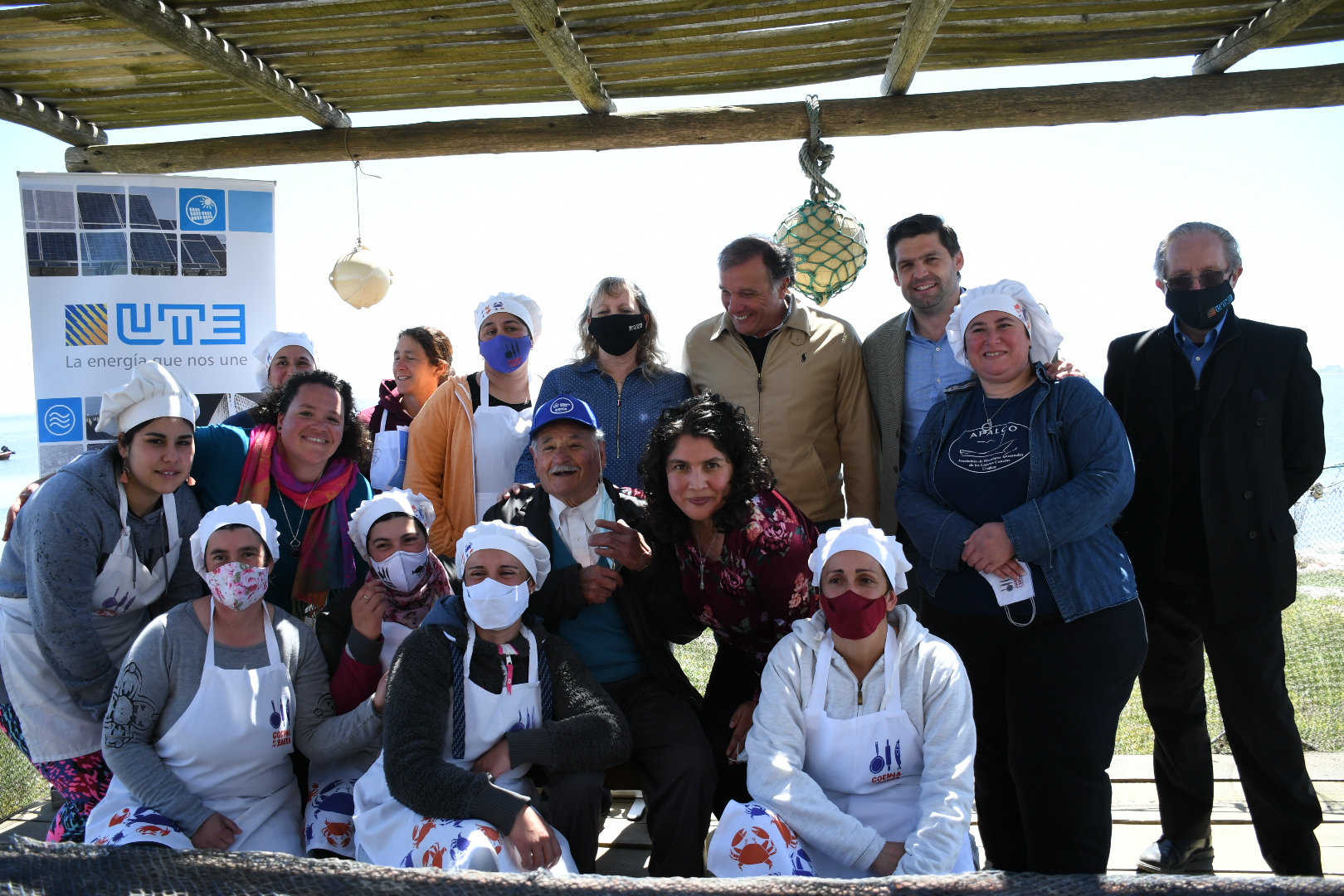 Pescadores y el emprendimiento “La Cocina de la Barra” con el directorio de UTE