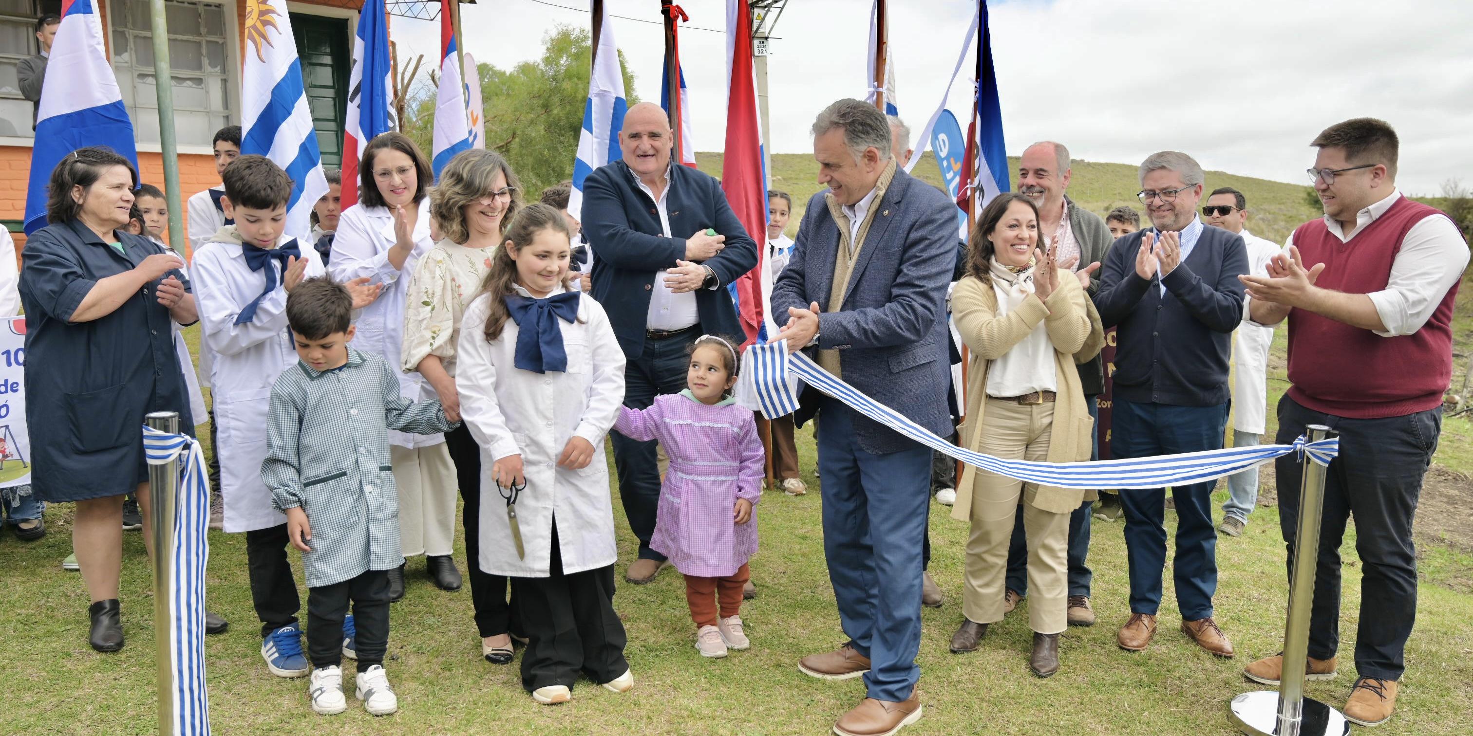 Equidad territorial, inclusión e igualdad de oportunidades: inauguración de obras de electrificación rural en San Benito, Tacuarembó