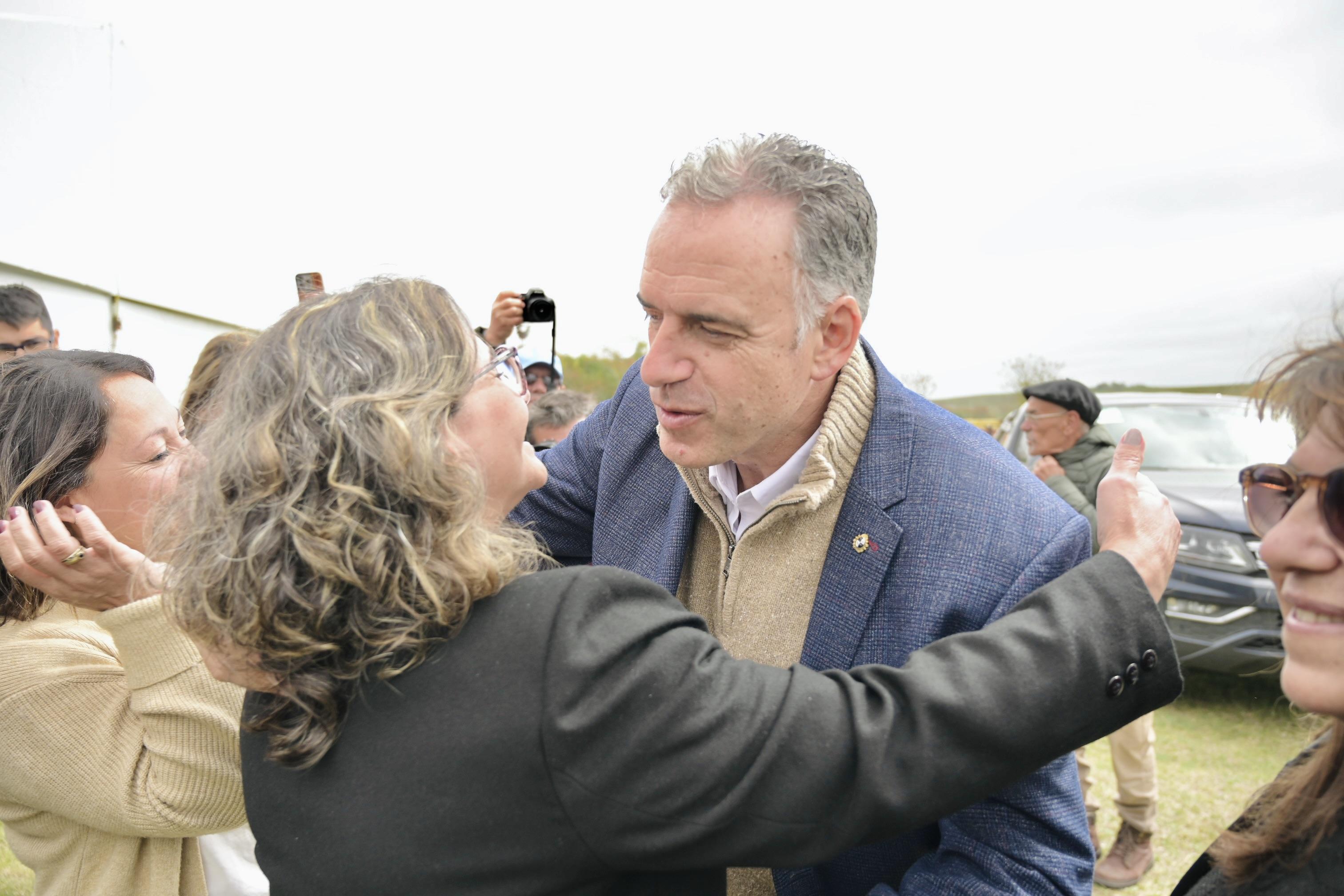 Equidad territorial, inclusión e igualdad de oportunidades: inauguración de obras de electrificación rural en San Benito, Tacuarembó