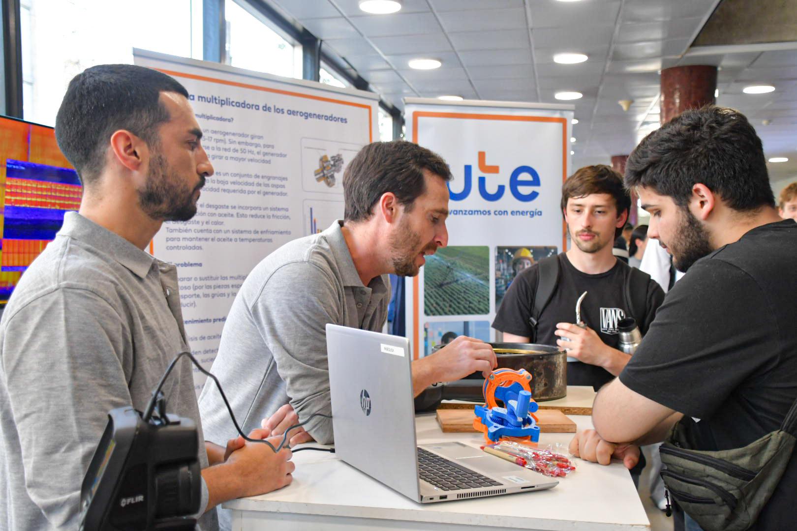 Acercando la realidad del sector energético a quienes están formándose en el mundo de la ingeniería: UTE en la feria Ingeniería deMuestra 2025