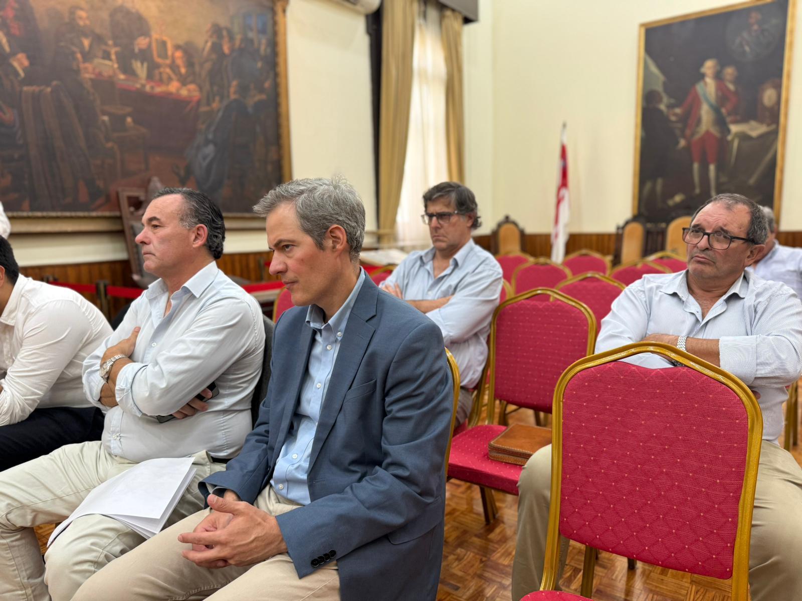 UTE en territorio: encuentro con el intendente de Florida para intercambiar sobre las necesidades energéticas del departamento.