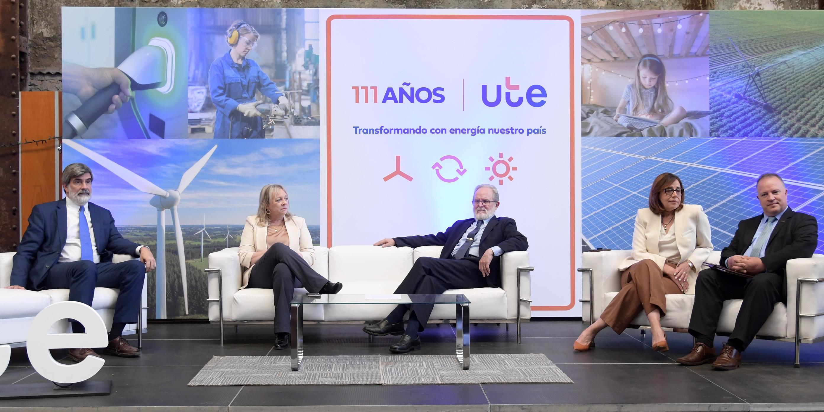 30° Aniversario de la Gerencia de Consultoría Externa (CONEX) de UTE