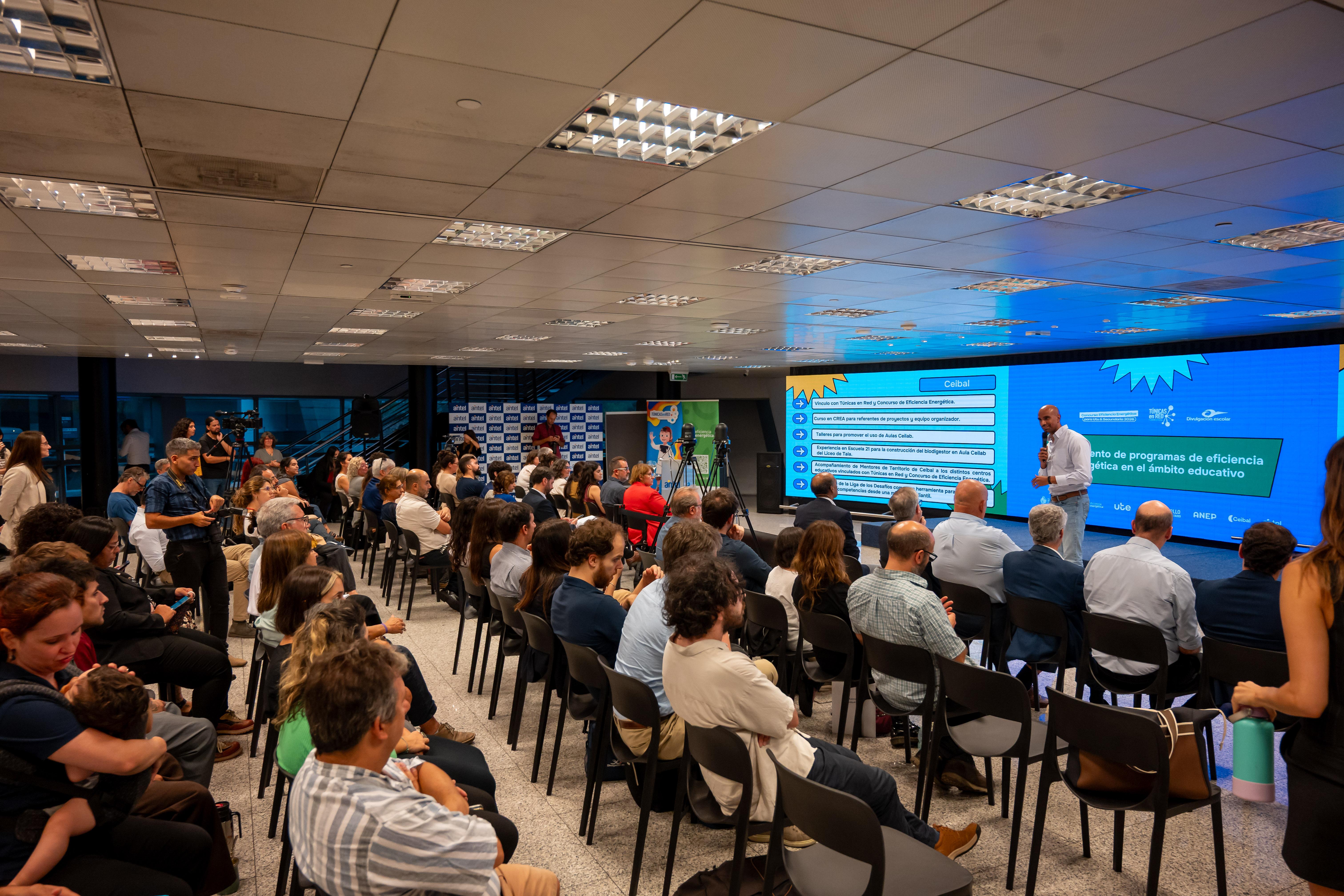Lanzamiento de Programas Educativos de Eficiencia Energética
