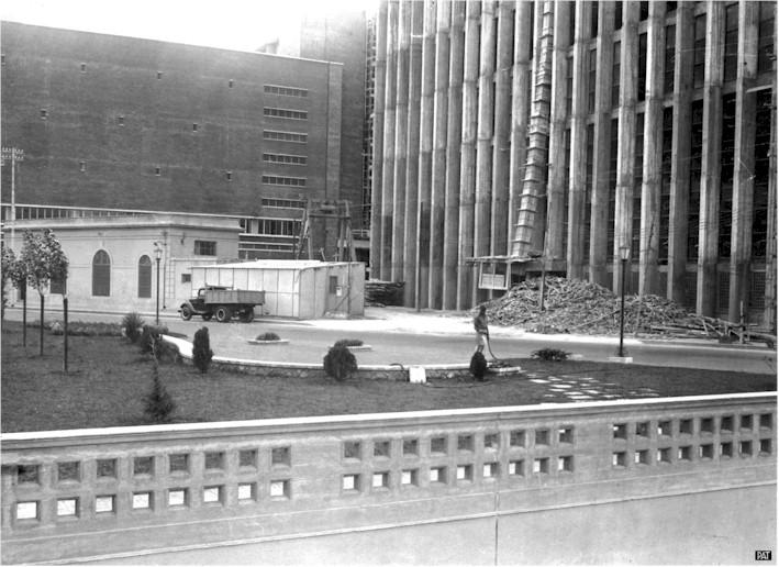 74 años del Palacio de la Luz, fiel testimonio de la historia de UTE