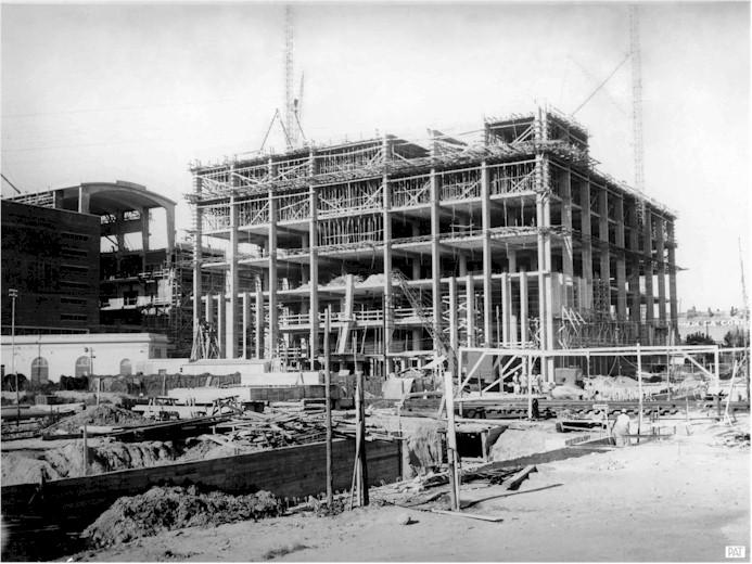 74 años del Palacio de la Luz, fiel testimonio de la historia de UTE