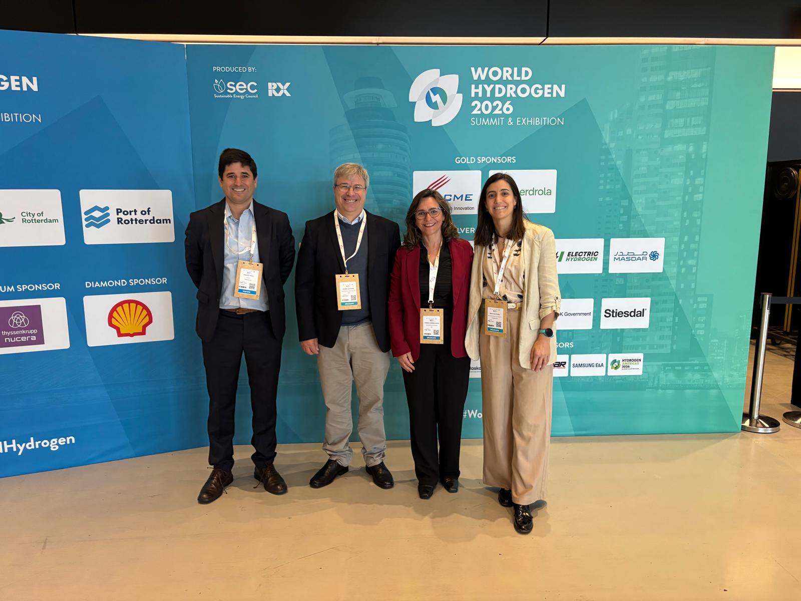 Presencia regional e internacional: la participación de UTE en el World Hydrogen Summit y Adelatam 2026