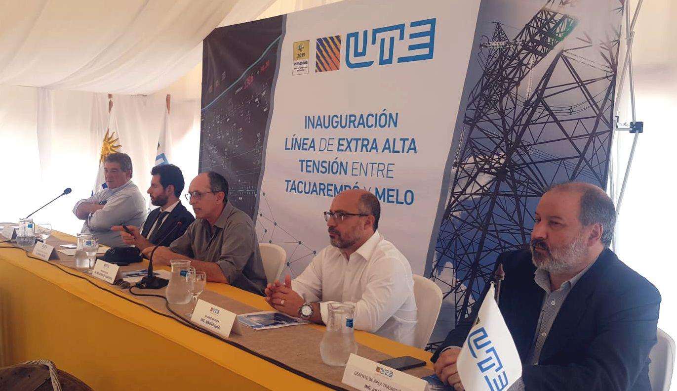 Inauguración de la línea Melo-Tacuarembó