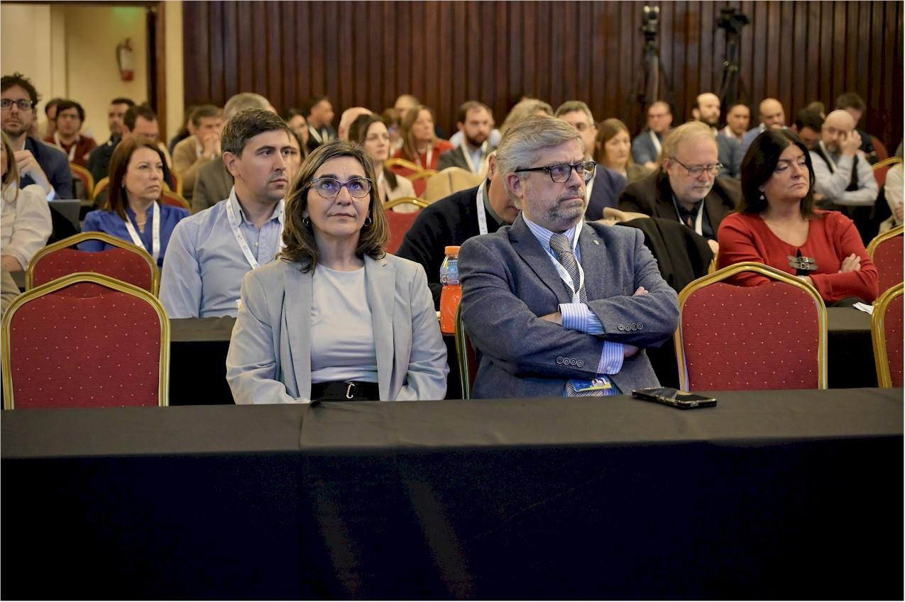 El V Simposio CIER cerró en Montevideo con una mirada hacia las redes y ciudades del futuro