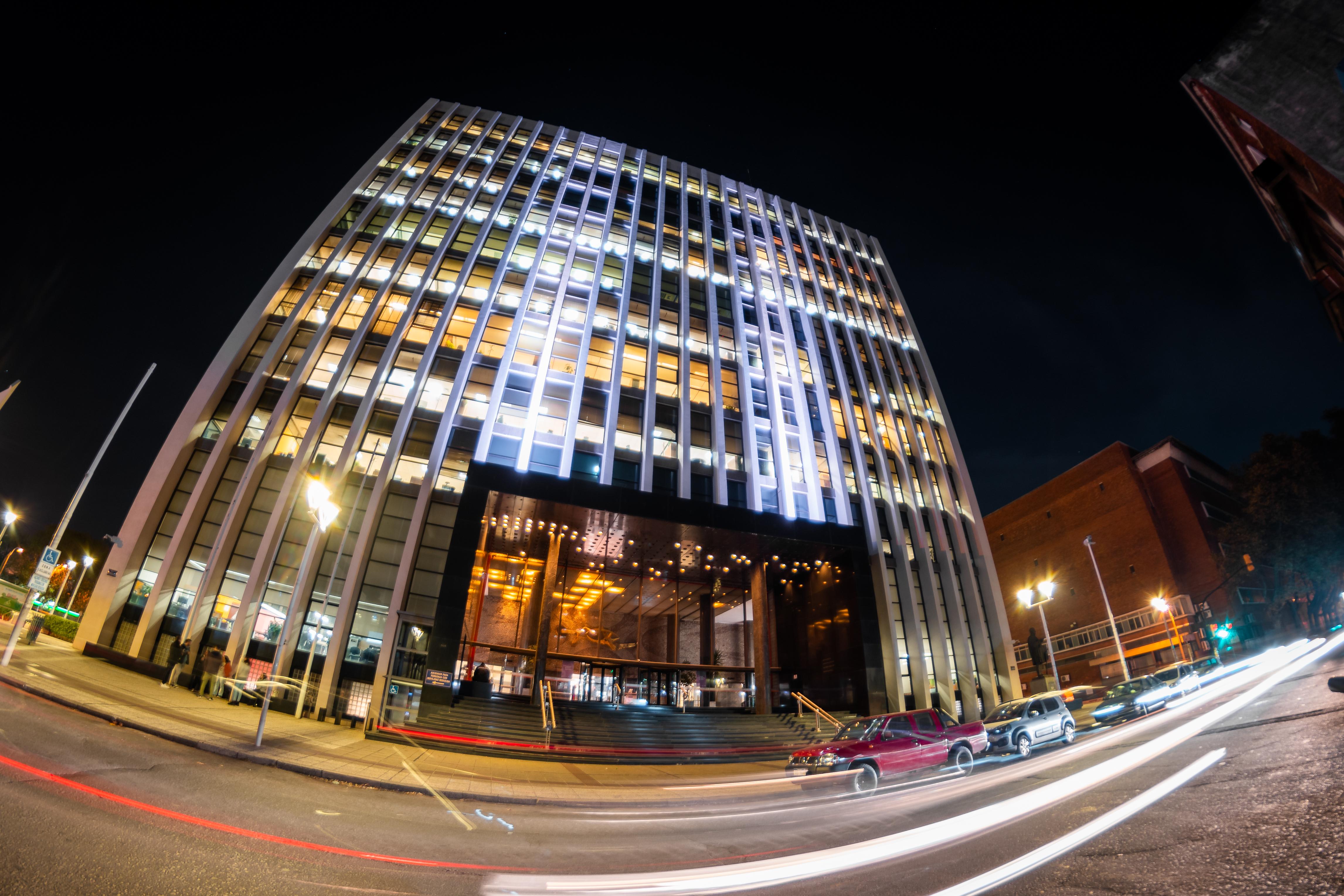 Palacio de la Luz: 75 años de un símbolo del desarrollo institucional y tecnológico del Uruguay