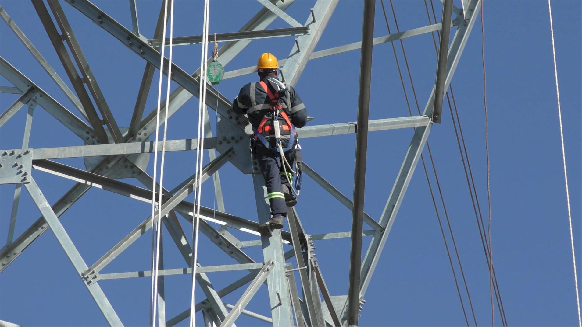 UTE culminó obra eléctrica en Melo que dará respaldo de 500 kV a la zona este y norte del país