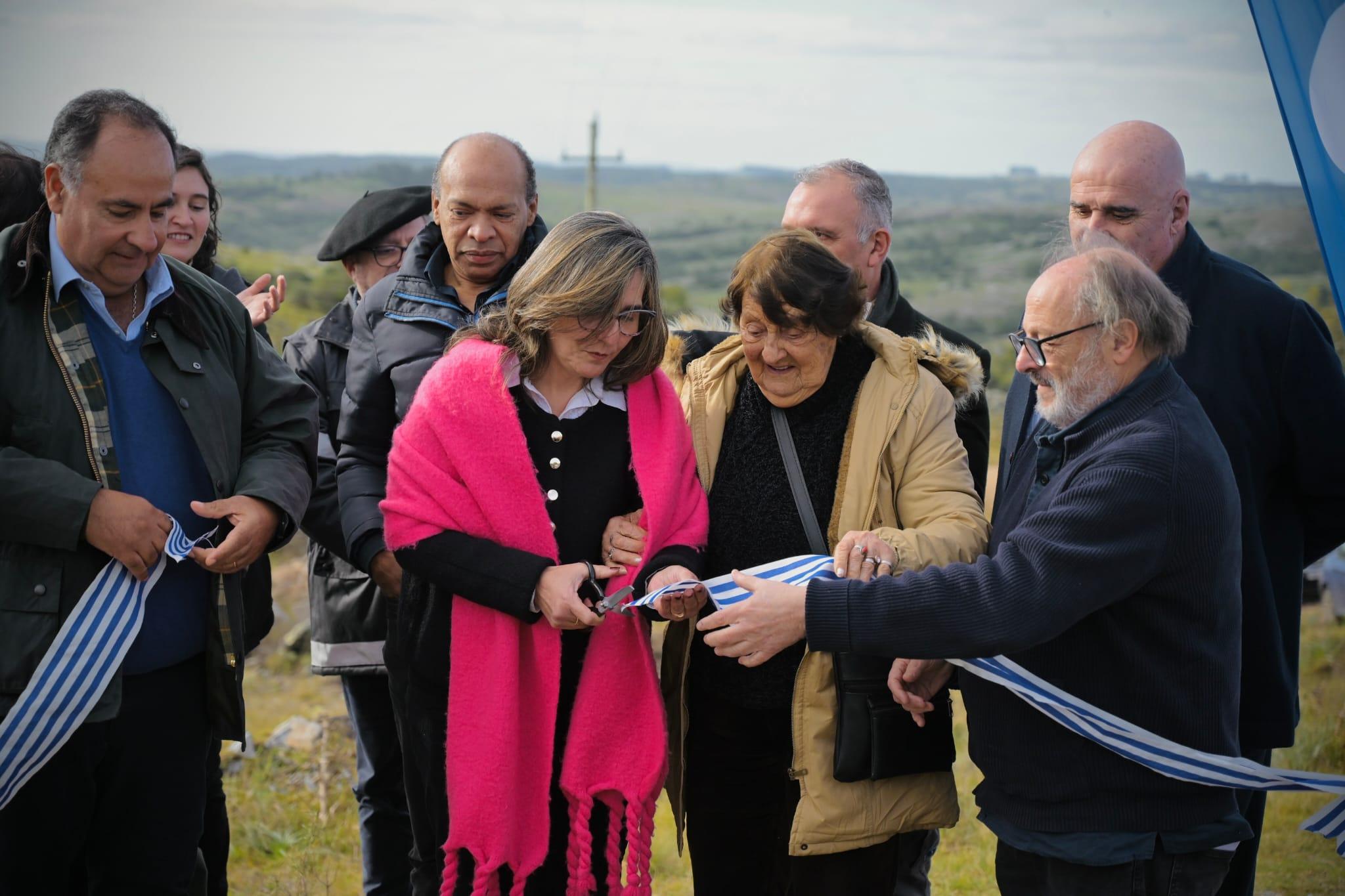 21 familias de la localidad de Molles de Aiguá accedieron a la energía eléctrica
