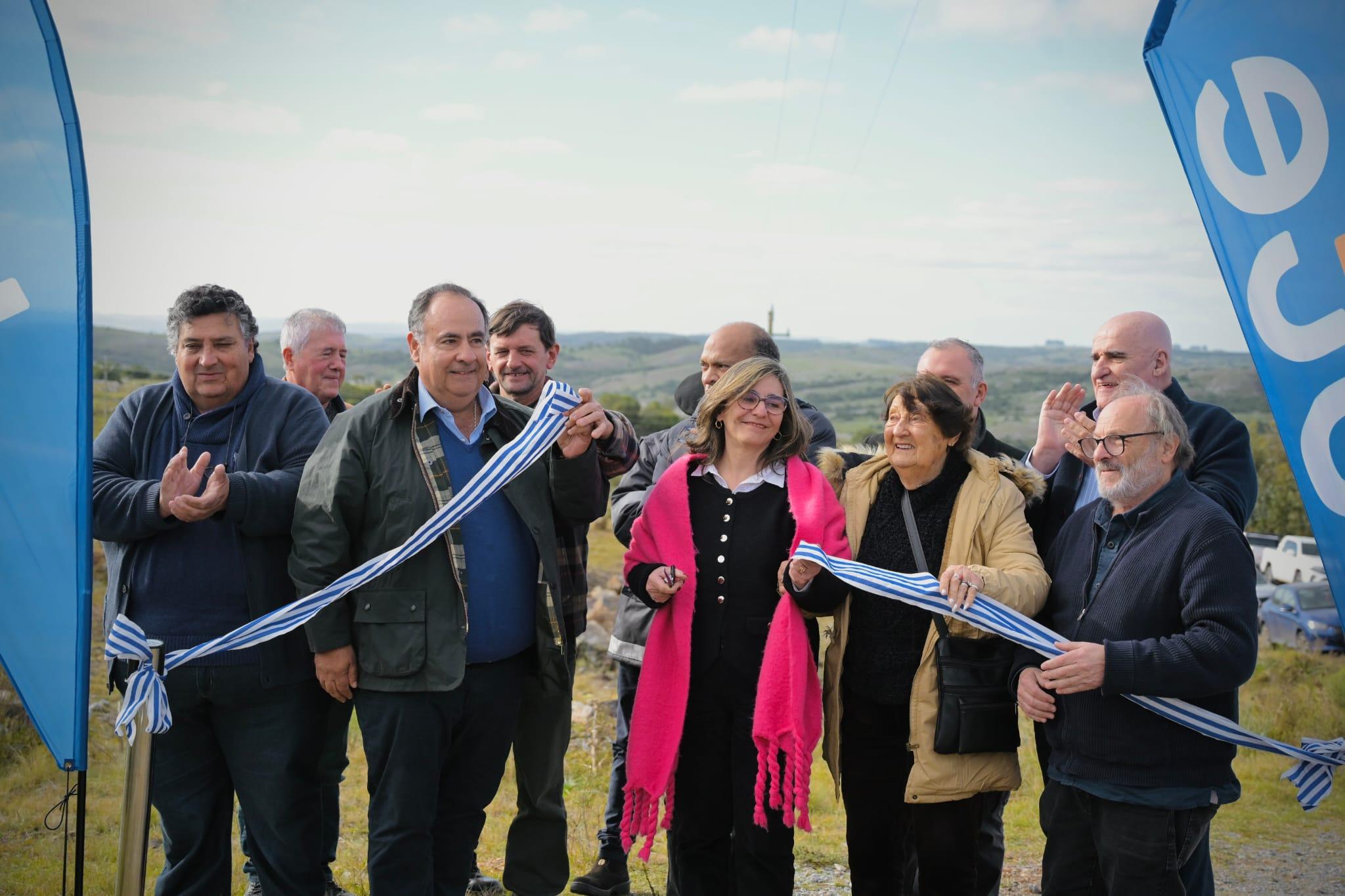 21 familias de la localidad de Molles de Aiguá accedieron a la energía eléctrica