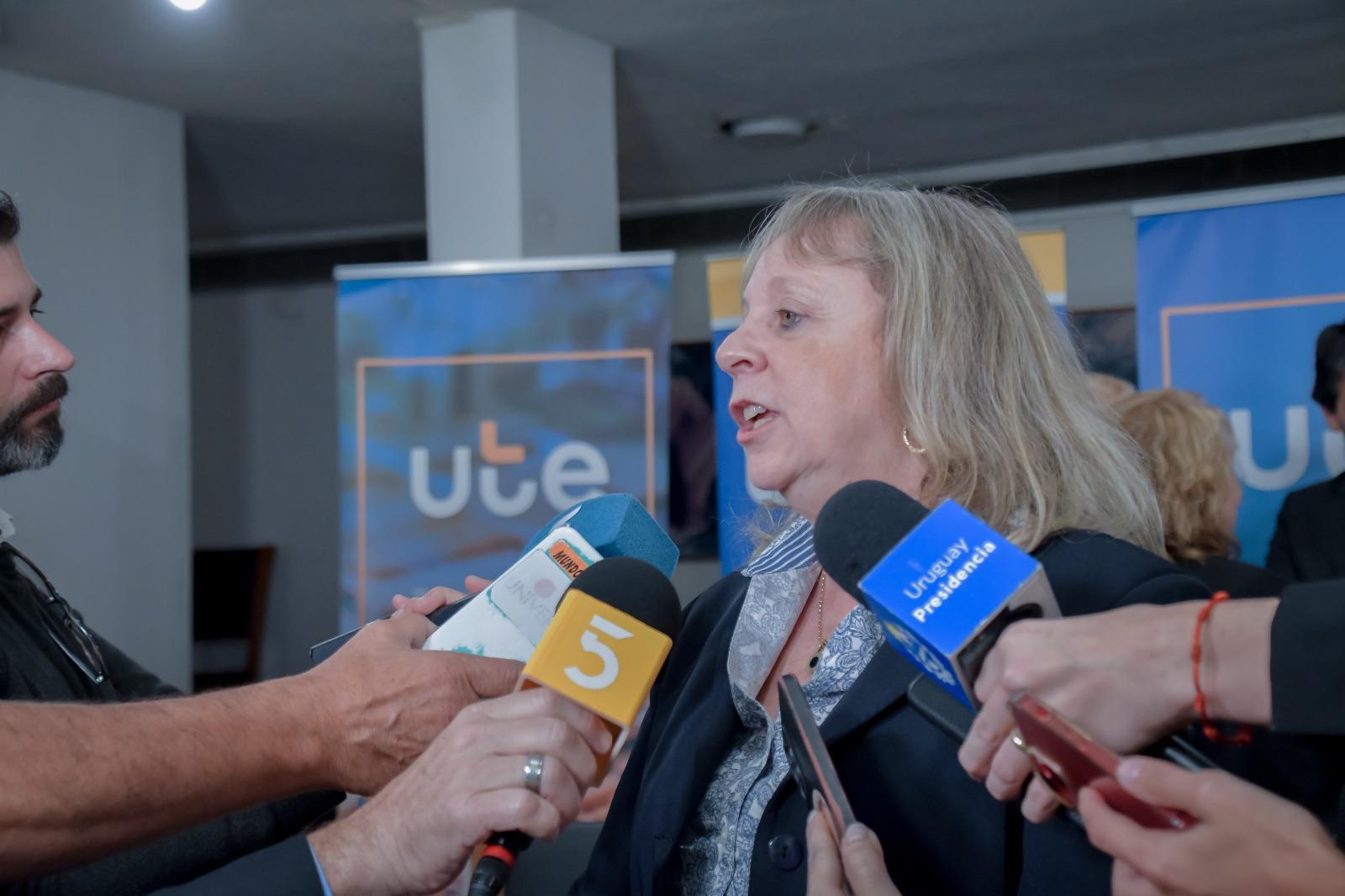 UTE y BROU firmaron un Convenio Marco de Complementación Comercial 