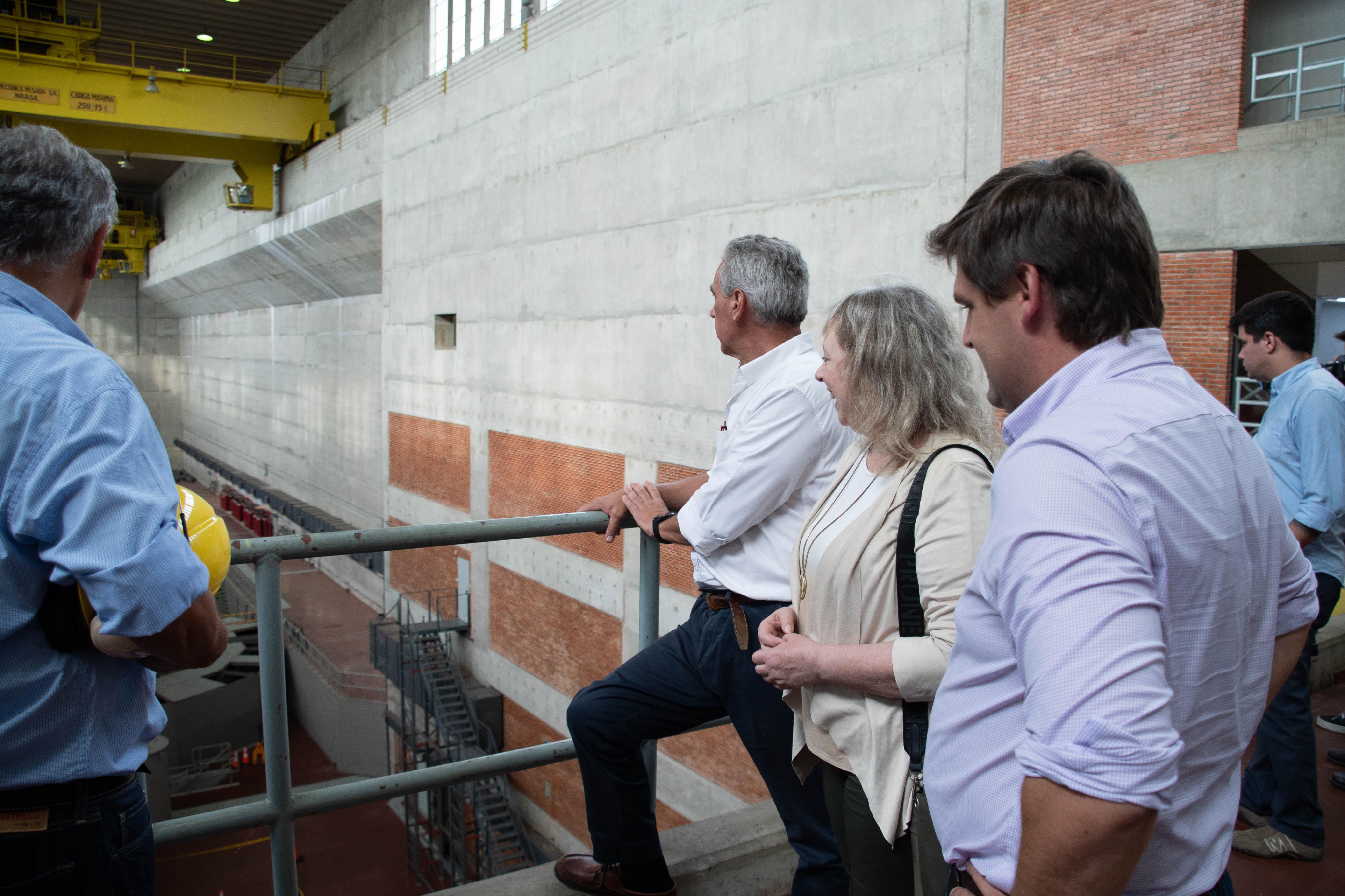 Visita a la Central Hidroeléctrica “Constitución”  